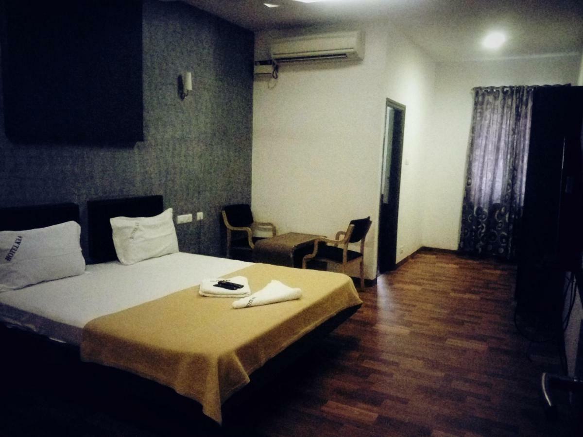 Hotel Kra Thanjavur Luaran gambar